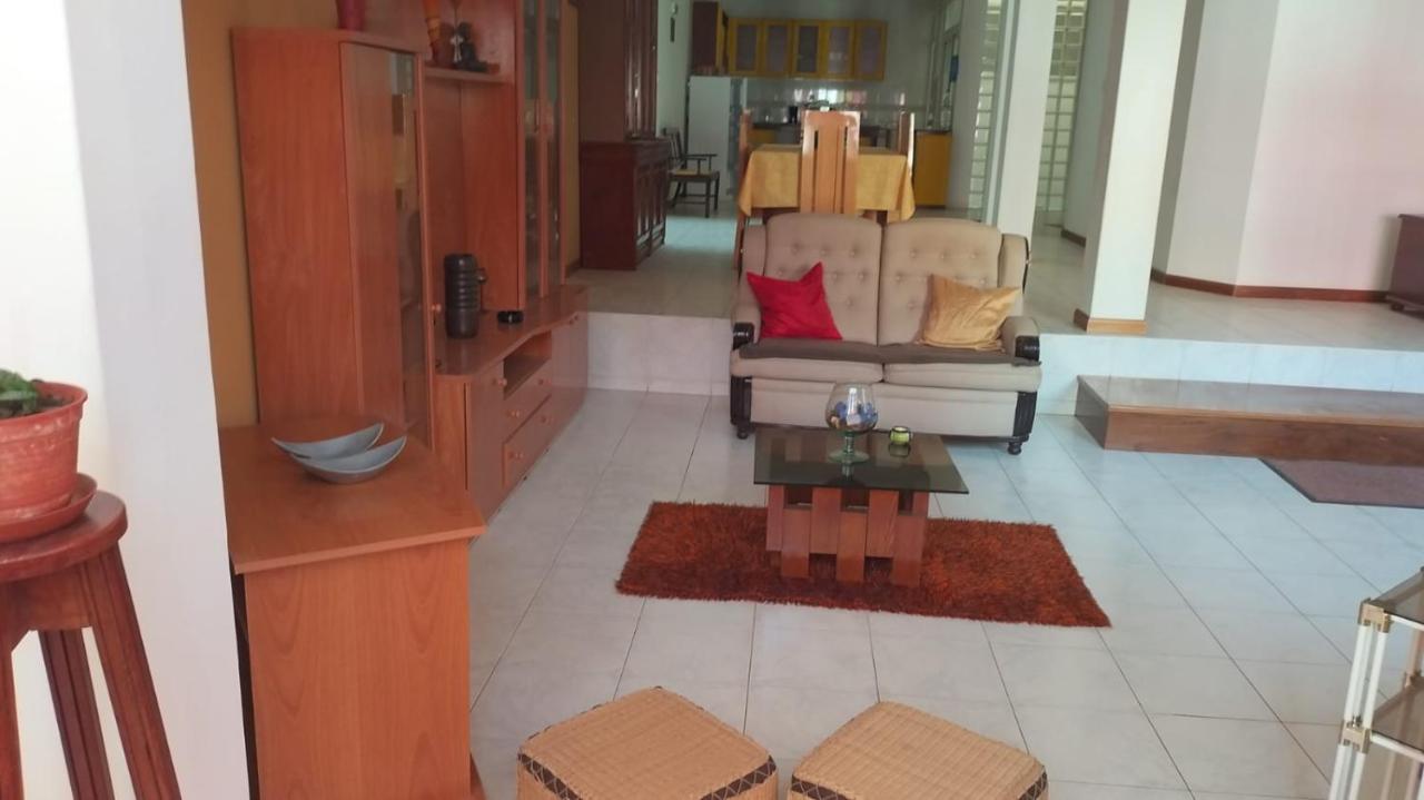 Appartamento Casa Dona Angela Mindelo Esterno foto
